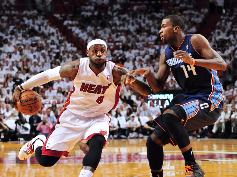 LeBron leads the way as Heat tame Bobcats in Game 1 win | theScore.com