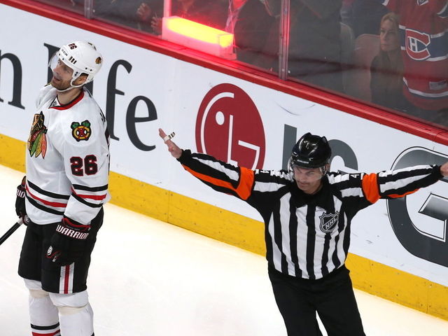 GIF: Lightning goal disallowed for goaltender interference