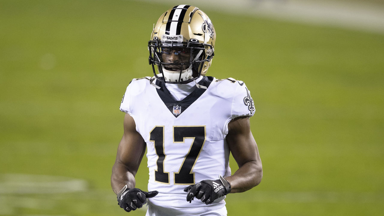 PHILADELPHIA, PA - DECEMBER 13: Emmanuel Sanders #17 of the New Orleans Saints looks on against the Philadelphia Eagles at Lincoln Financial Field on December 13, 2020 in Philadelphia, Pennsylvania.