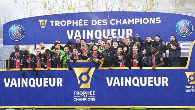 LENS, Jan. 13, 2021 -- Paris Saint-Germain's players celebrate with the trophy after winning the French Champions Trophy Trophee des Champions football match between Paris Saint-Germain PSG and Marseille OM at the Bollaert-Delelis Stadium in Lens, France, on Jan. 13, 2021.