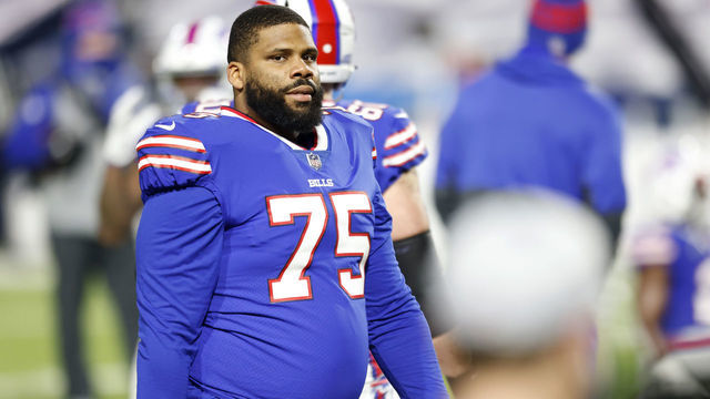 ORCHARD PARK, NEW YORK - JANUARY 16: Daryl Williams #75 of the Buffalo Bills warms up prior to an AFC Divisional Playoff game against the Baltimore Ravens at Bills Stadium on January 16, 2021 in Orchard Park, New York.