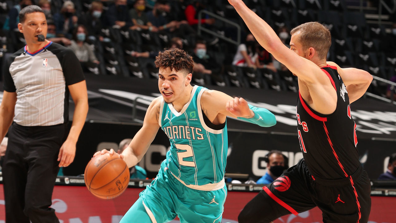 CHARLOTTE, NC - MARCH 13: LaMelo Ball #2 of the Charlotte Hornets drives to the basket against the Toronto Raptors on March 13, 2021 at Spectrum Center in Charlotte, North Carolina. Mandatory Copyright Notice: Copyright 2021 NBAE