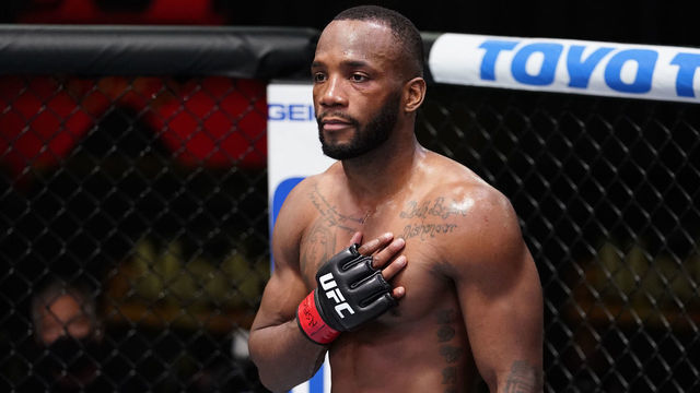 LAS VEGAS, NEVADA - MARCH 13: Leon Edwards of Jamaica reacts after accidentally poking the eye of Bulal Muhammad in a welterweight fight during the UFC Fight Night event at UFC APEX on March 13, 2021 in Las Vegas, Nevada.