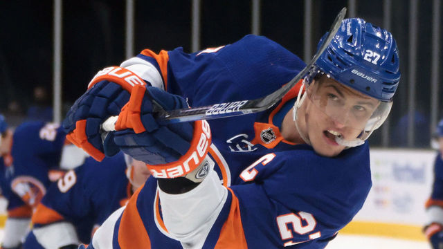 UNIONDALE, NEW YORK - FEBRUARY 27: Anders Lee #27 of the New York Islanders skates in warm-ups prior to the game against the Pittsburgh Penguins at the Nassau Coliseum on February 27, 2021 in Uniondale, New York.