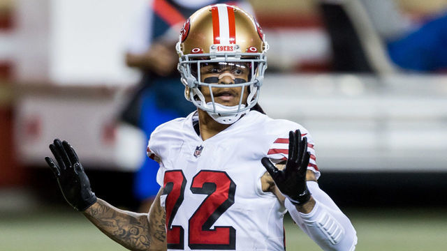 SANTA CLARA, CA - OCTOBER 18: San Francisco 49ers Cornerback Jason Verrett (22) looks for the play during the NFL football game between the Los Angeles Rams and San Francisco 49ers on October 18, 2020 in Santa Clara, CA.
