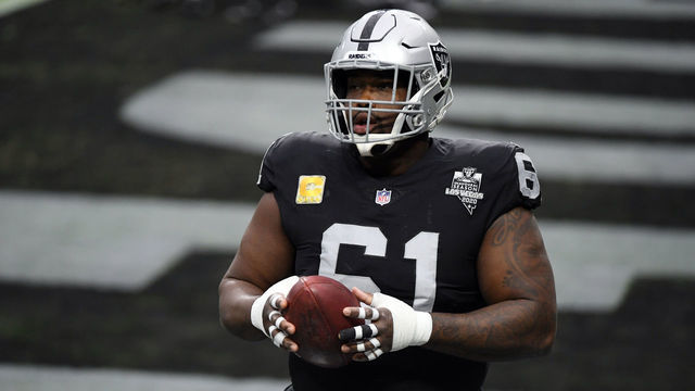 LAS VEGAS, NEVADA - NOVEMBER 15: Center Rodney Hudson #61 of the Las Vegas Raiders warms up before a game against the Denver Broncos at Allegiant Stadium on November 15, 2020 in Las Vegas, Nevada. The Raiders defeated the Broncos 37-12.