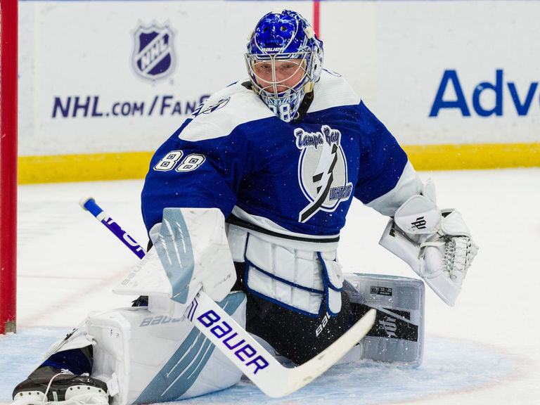 Vasilevskiy, Colton help Lightning beat Blackhawks 4-2