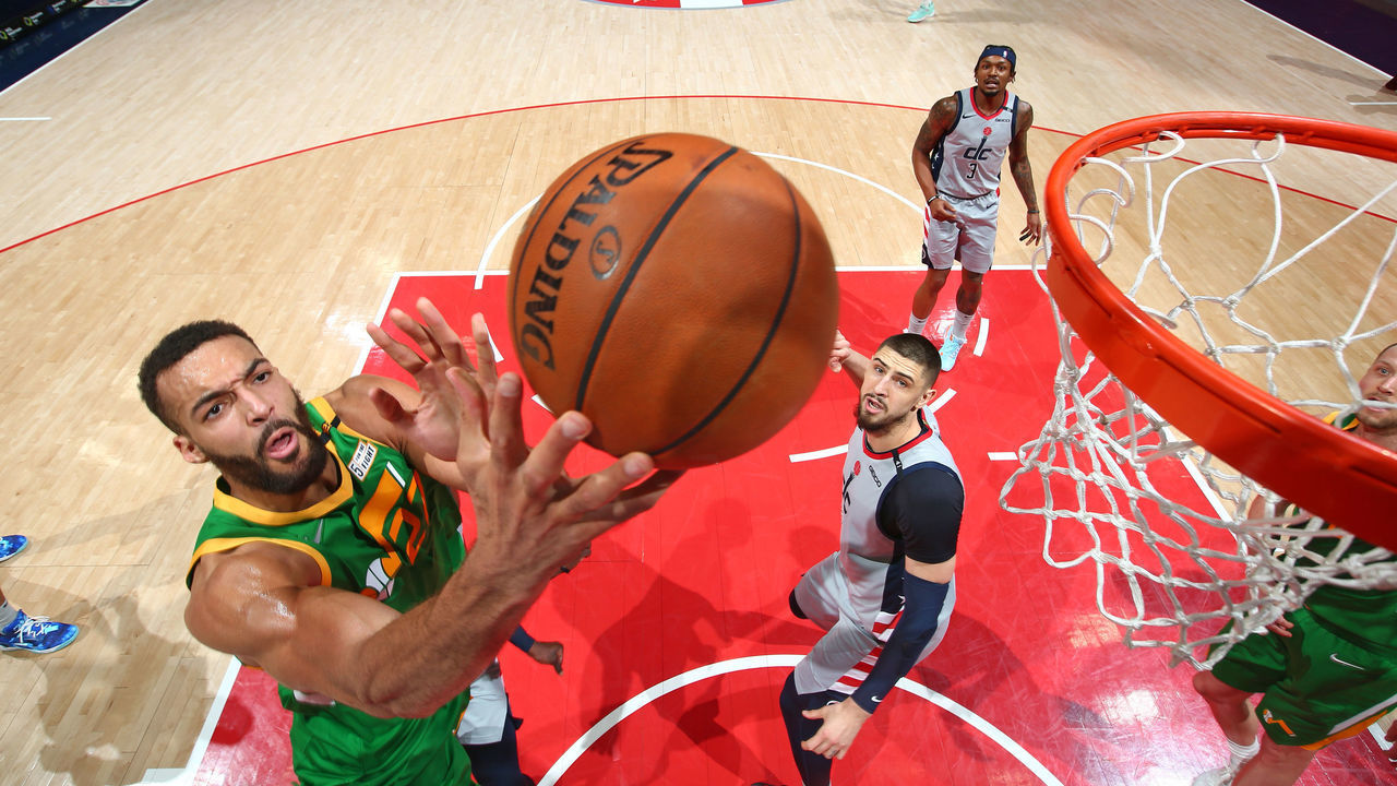 WASHINGTON, DC - MARCH 18: Rudy Gobert #27 of the Utah Jazz shoots the ball against the Washington Wizards on March 18, 2021 at Capital One Arena in Washington, DC. Mandatory Copyright Notice: Copyright 2021 NBAE