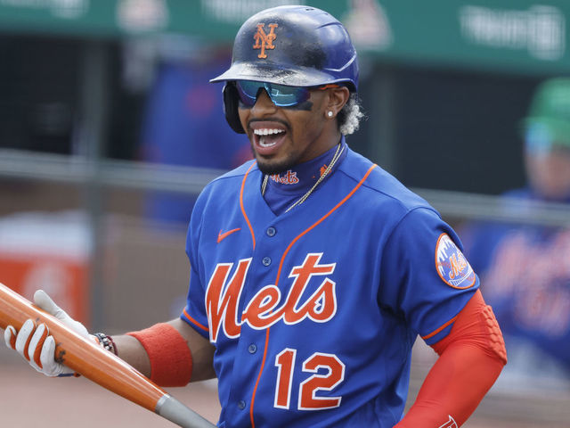 JUPITER, FLORIDA - MARCH 17: Francisco Lindor #12 of the New York Mets looks on during the first inning against the Miami Marlins of a Grapefruit League spring training game at Roger Dean Stadium on March 17, 2021 in Jupiter, Florida.