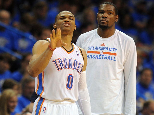 Durant to take part in non-contact practice; will be re-evaluated next week
