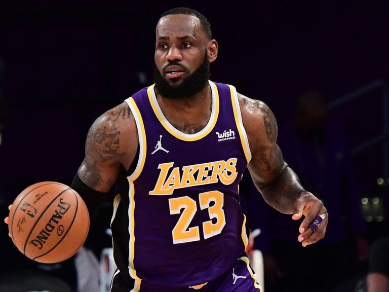 Report: Lakers optimistic LeBron will return Tuesday vs. Knicks ...