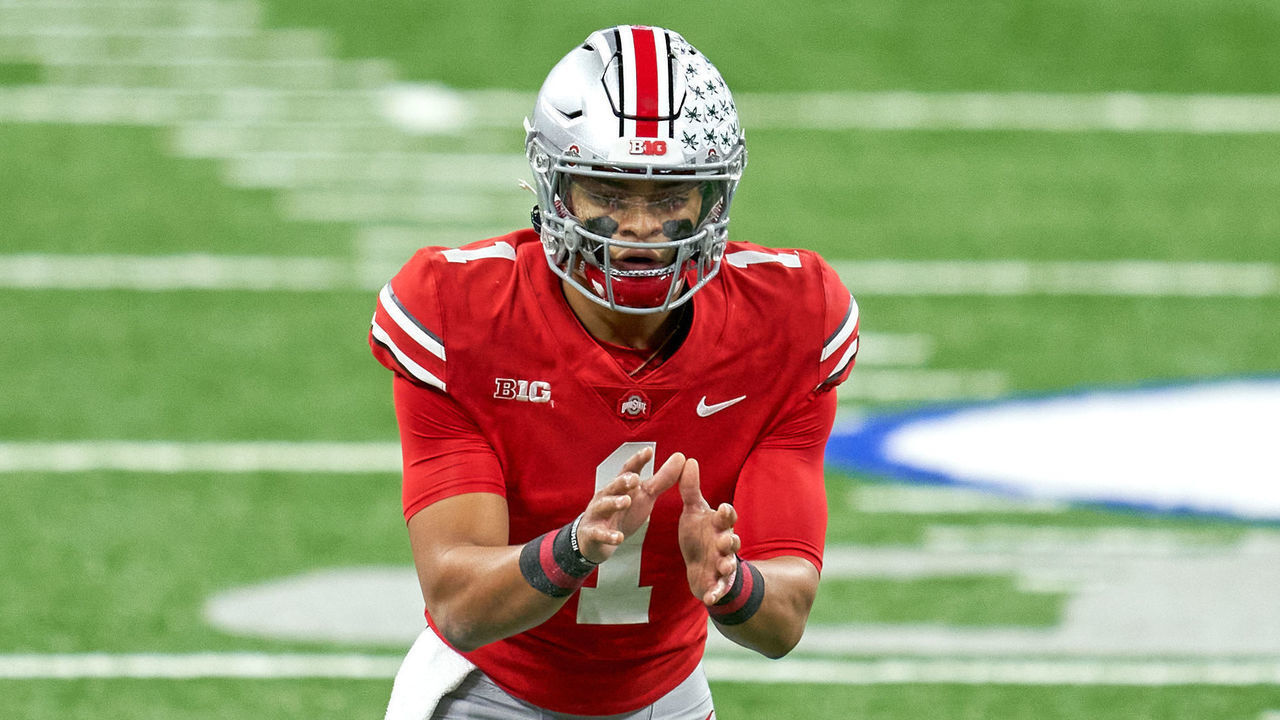 INDIANAPOLIS, IN - DECEMBER 19: Ohio State Buckeyes quarterback Justin Fields (1) in action during the Big Ten Championship game between the Ohio State Buckeyes and the Northwestern Wildcats on December 19, 2020 at Lucas Oil stadium, in Indianapolis, IN.