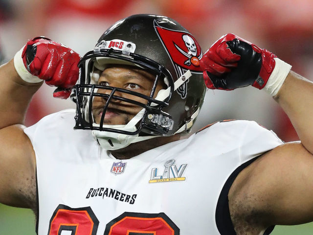 Three teams in the mix for Pro Bowl defensive tackle Ndamukong Suh - Tampa  Bay Buccaneers, BucsGameday