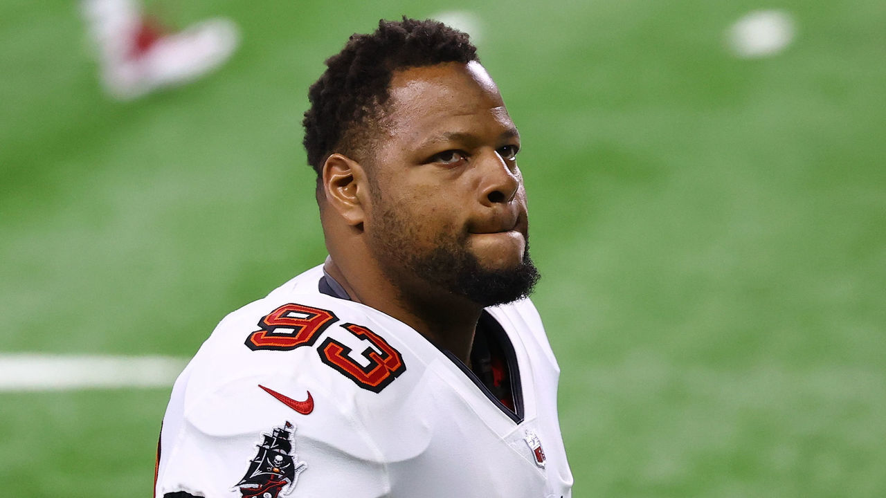 DETROIT, MICHIGAN - DECEMBER 26: Ndamukong Suh #93 of the Tampa Bay Buccaneers walks on the field before a game against the Detroit Lions at Ford Field on December 26, 2020 in Detroit, Michigan.