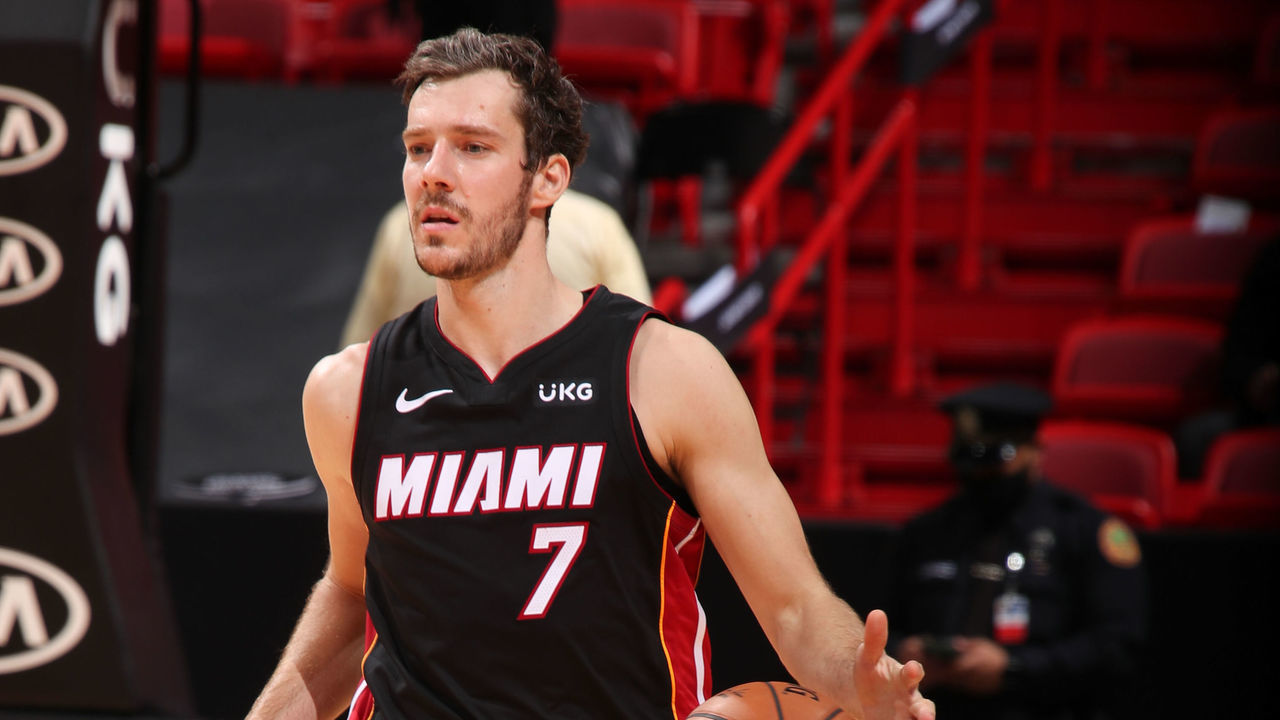 MIAMI, FL - FEBRUARY 5: Goran Dragic #7 of the Miami Heat dribbles during the game against the Washington Wizards on February 5, 2021 at American Airlines Arena in Miami, Florida. Mandatory Copyright Notice: Copyright 2021 NBAE