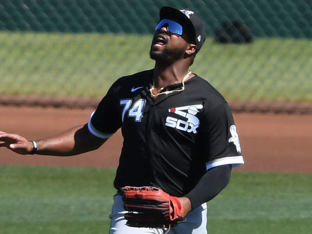 Eloy Jimenez Exits White Sox Spring Training Game With Left