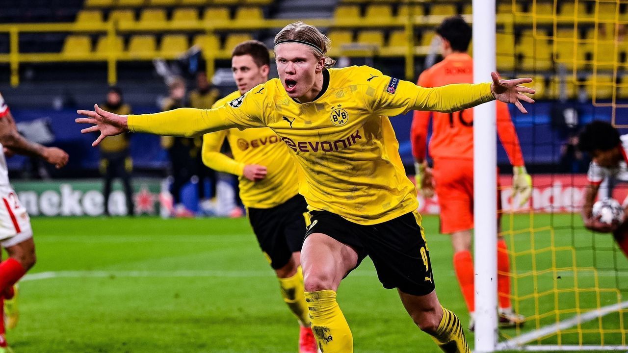 goal from Erling Haaland ( Dortmund ) 2:0 during the UEFA Champions League round of 16 match between Borussia Dortmund and Sevilla FC at Signal Iduna Park in Dortmund, Germany.
