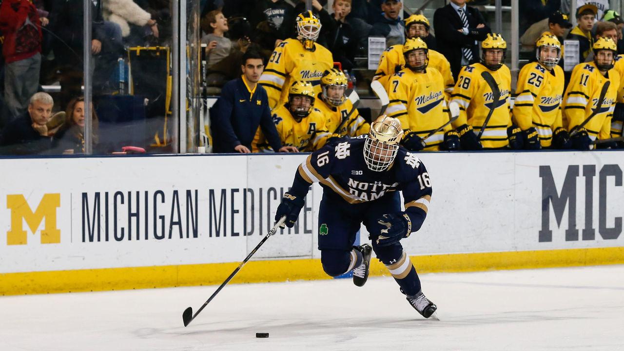 ANN ARBOR, MI - NOVEMBER 10: Notre Dame Fighting Irish forward Alex Steeves (16) skates with the puck during a regular season Big 10 Conference hockey game between the Notre Dame Fighting Irish and Michigan Wolverines on November 10, 2018 at Yost Ice Arena in Ann Arbor, Michigan.