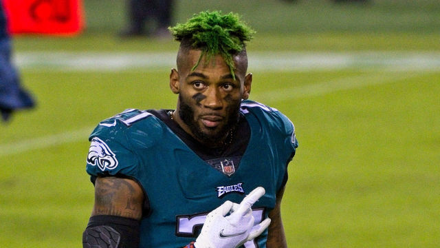 PHILADELPHIA, PA - NOVEMBER 01:Philadelphia Eagles strong safety Jalen Mills (21) looks on during the game between the Dallas Cowboys and the Philadelphia Eagles on November 1, 2020 at Lincoln Financial Field in Philadelphia, PA.