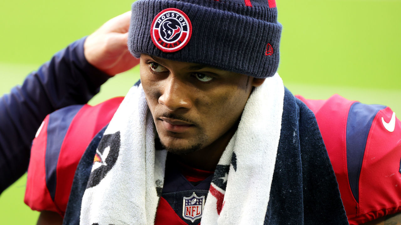 HOUSTON, TEXAS - DECEMBER 06: Deshaun Watson #4 of the Houston Texans looks on against the Indianapolis Colts at NRG Stadium on December 06, 2020 in Houston, Texas.