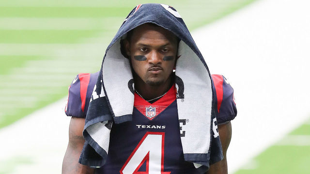 HOUSTON, TEXAS - OCTOBER 04: Deshaun Watson #4 of the Houston Texans walks to the locker room at halftime against the Minnesota Vikings at NRG Stadium on October 04, 2020 in Houston, Texas.