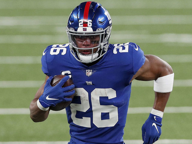 EAST RUTHERFORD, NEW JERSEY - SEPTEMBER 14: (NEW YORK DAILIES OUT) Saquon Barkley #26 of the New York Giants in action against the Pittsburgh Steelers at MetLife Stadium on September 14, 2020 in East Rutherford, New Jersey. The Steelers defeated the Giants 26-16.