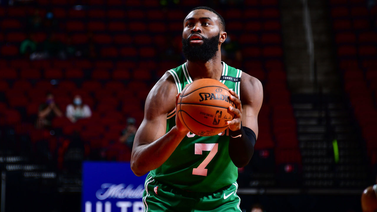 HOUSTON, TX - MARCH 14: Jaylen Brown #7 of the Boston Celtics shoots a free throw during the game against the Houston Rockets on March 14, 2021 at the Toyota Center in Houston, Texas. Mandatory Copyright Notice: Copyright 2021 NBAE