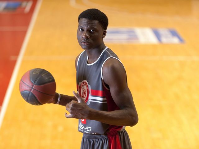 Clint Capela declares for NBA Draft