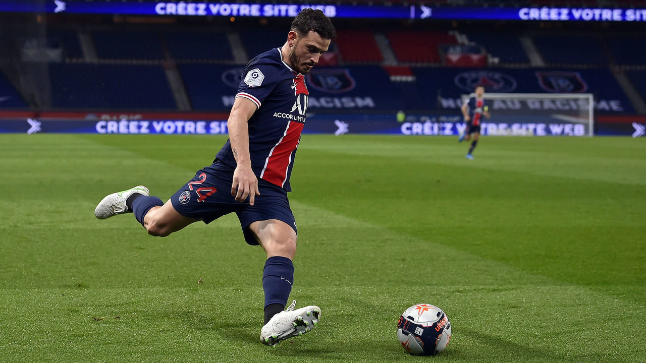 PARIS, FRANCE - FEBRUARY 21: Alessandro Florenzi of Paris Saint-Germain runs with the ball during the Ligue 1 soccer match between Paris Saint-Germain and AS Monaco at Parc des Princes on February 21, 2021 in Paris, France.