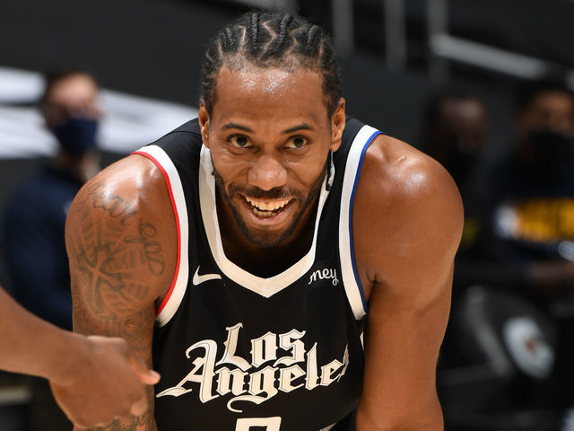 LOS ANGELES, CA - JANUARY 17: Kawhi Leonard #2 of the LA Clippers smiles during the game against the Indiana Pacers on January 17, 2021 at STAPLES Center in Los Angeles, California. NOTE TO USER: User expressly acknowledges and agrees that, by downloading and/or using this Photograph, user is consenting to the terms and conditions of the Getty Images License Agreement. Mandatory Copyright Notice: Copyright 2021 NBAE