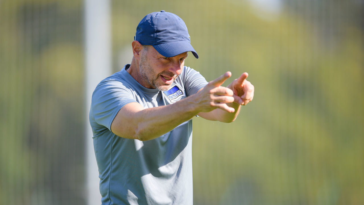 BERLIN, GERMANY - SEPTEMBER 14: gGoalkeeper coach Zsolt Petry of Hertha BSC during a training session on September 14, 2020 in Berlin, Germany. (Photo of City-Press via Getty Images)