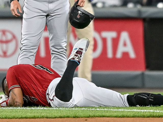 D-backs' Ketel Marte 'day-to-day' with mild left hamstring strain