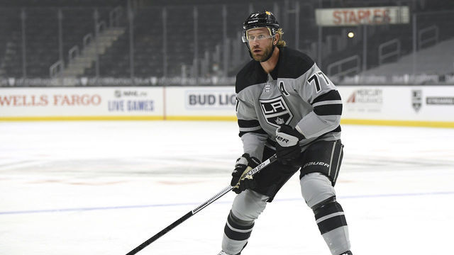 LOS ANGELES, CALIFORNIA - JANUARY 16: Jeff Carter #77 of the Los Angeles Kings forechecks during a 4-3 loss to the Minnesota Wild at Staples Center on January 16, 2021 in Los Angeles, California.