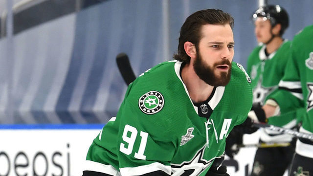 EDMONTON, ALBERTA - SEPTEMBER 28: Tyler Seguin #91 of the Dallas Stars warms up before Game Six of the NHL Stanley Cup Final between the Tampa Bay Lightning and the Dallas Stars at Rogers Place on September 28, 2020 in Edmonton, Alberta, Canada.