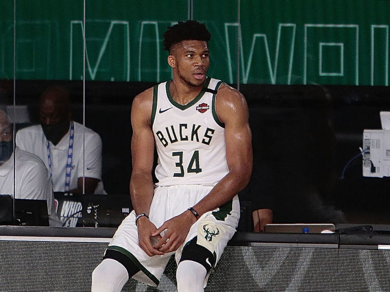 Giannis out against Bulls with ankle injury | theScore.com