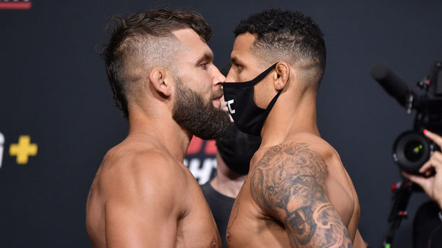 LAS VEGAS, NEVADA - APRIL 16: (L-R) Opponents Jeremy Stephens and Drakkar Klose face off during the UFC weigh-in at UFC APEX on April 16, 2021 in Las Vegas, Nevada.