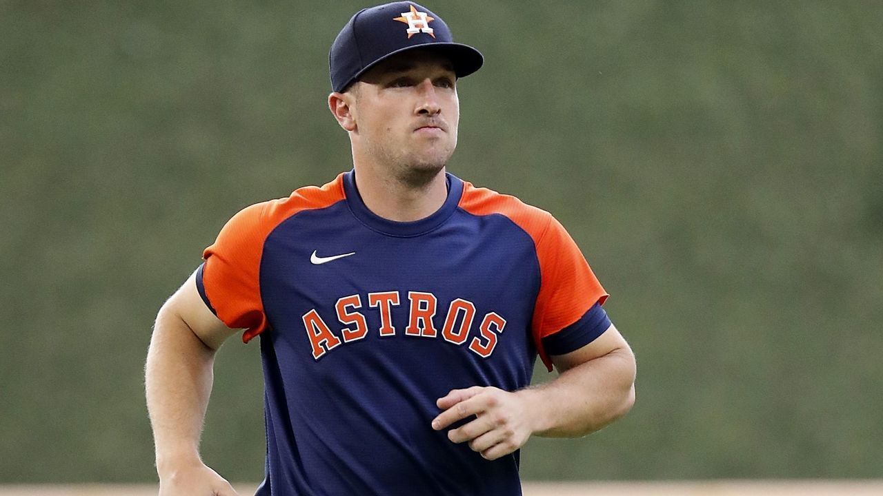 HOUSTON, TEXAS - APRIL 12: Alex Bregman #2 of the Houston Astros warms up before a game against the Detroit Tigers at Minute Maid Park on April 12, 2021 in Houston, Texas.