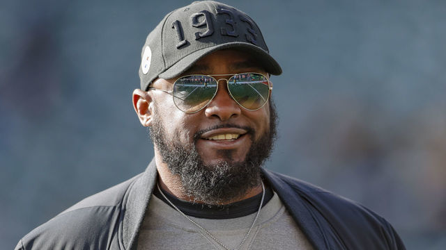 CINCINNATI, OH - NOVEMBER 24: Head coach Mike Tomlin of the Pittsburgh Steelers is seen before the game against the Cincinnati Bengals at Paul Brown Stadium on November 24, 2019 in Cincinnati, Ohio.
