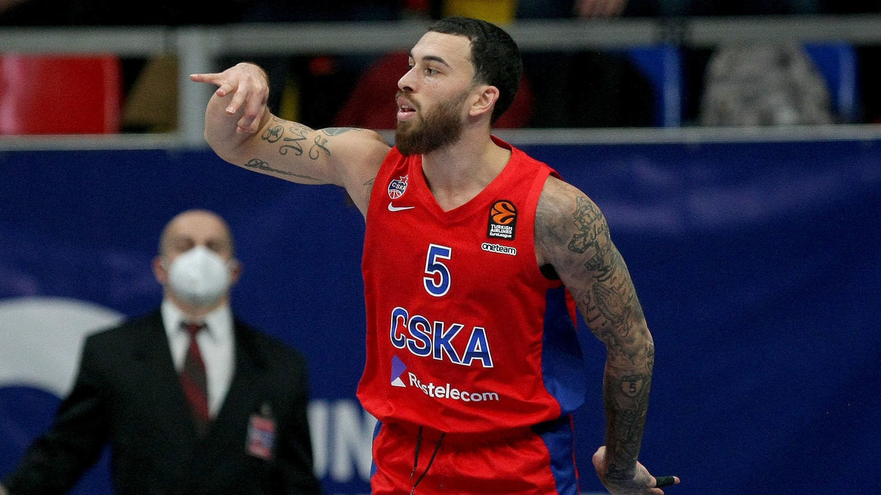 MOSCOW, RUSSIA - NOVEMBER 26: Mike James, #5 of CSKA Moscow in action during the 2020/2021 Turkish Airlines EuroLeague Regular Season Round 11 match between CSKA Moscow and Real Madrid at Megasport Arena on November 26, 2020 in Moscow, .