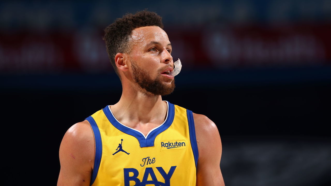 OKLAHOMA CITY, OK - APRIL 14: Stephen Curry #30 of the Golden State Warriors looks on during the game against the Oklahoma City Thunder on April 14, 2021 at Chesapeake Energy Arena in Oklahoma City, Oklahoma. Mandatory Copyright Notice: Copyright 2021 NBAE