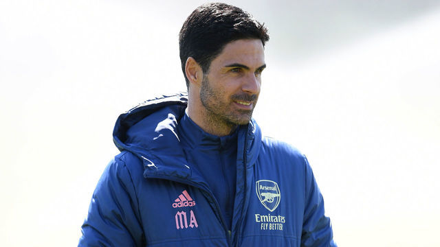 ST ALBANS, ENGLAND - APRIL 17: Mikel Arteta the Manager of Arsenal during the Arsenal 1st team training session at London Colney on April 17, 2021 in St Albans, England.
