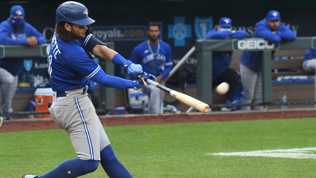 KANSAS CITY, MO - APRIL 17: Toronto Blue Jays shortstop Bo Bichette (11) at bat during a Major League Baseball game between the Toronto Blue Jays and the Kansas City Royals on April 17, 2021, at Kauffman Stadium, Kansas City, Mo. ,