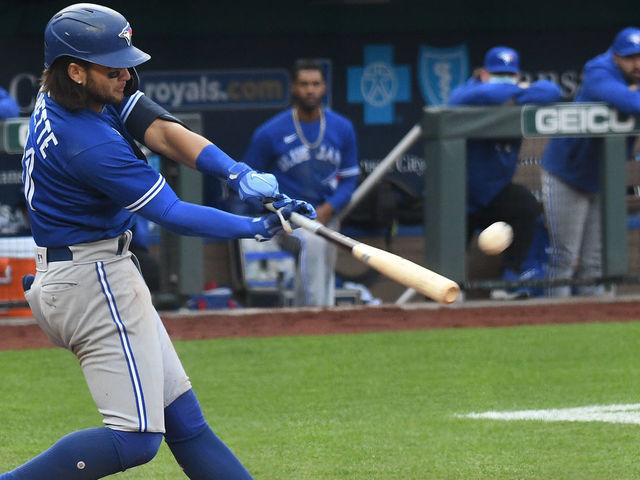KANSAS CITY, MO - APRIL 17: Toronto Blue Jays shortstop Bo Bichette (11) at bat during a Major League Baseball game between the Toronto Blue Jays and the Kansas City Royals on April 17, 2021, at Kauffman Stadium, Kansas City, Mo. ,