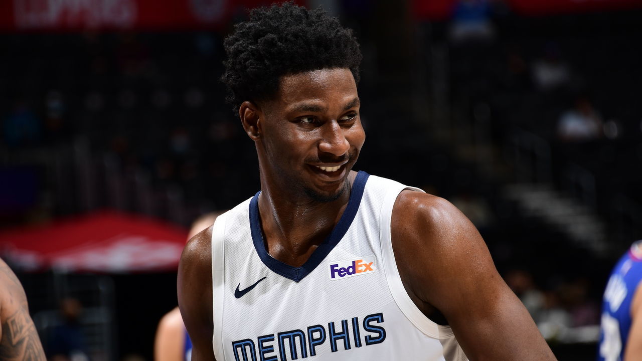 LOS ANGELES, CA - APRIL 21: Jaren Jackson Jr. #13 of the Memphis Grizzlies smiles during the game against the LA Clippers on April 21, 2021 at STAPLES Center in Los Angeles, California. NOTE TO USER: User expressly acknowledges and agrees that, by downloading and/or using this Photograph, user is consenting to the terms and conditions of the Getty Images License Agreement. Mandatory Copyright Notice: Copyright 2021 NBAE