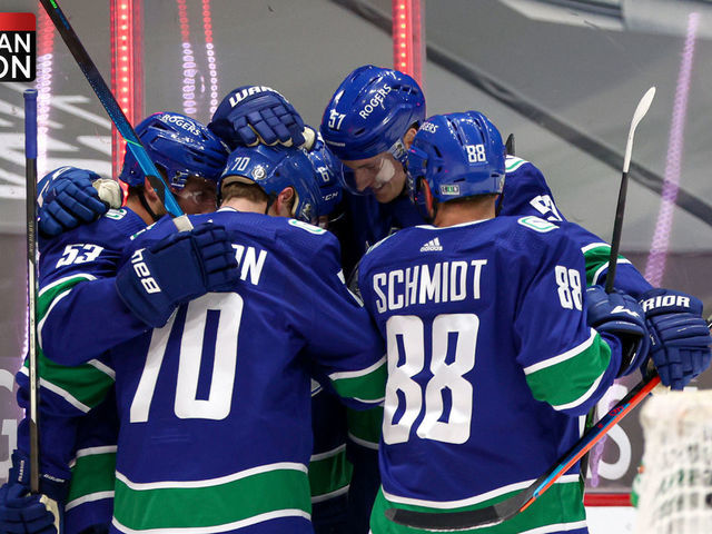 Looking North: Canucks return in style, Maple Leafs show biggest flaw