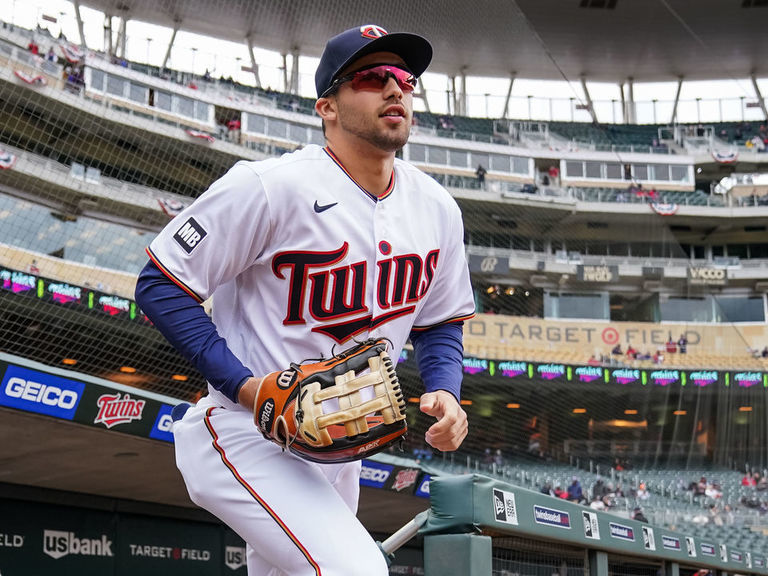 Tired of his helmet falling off, Twins' Miguel Sano cuts his hair