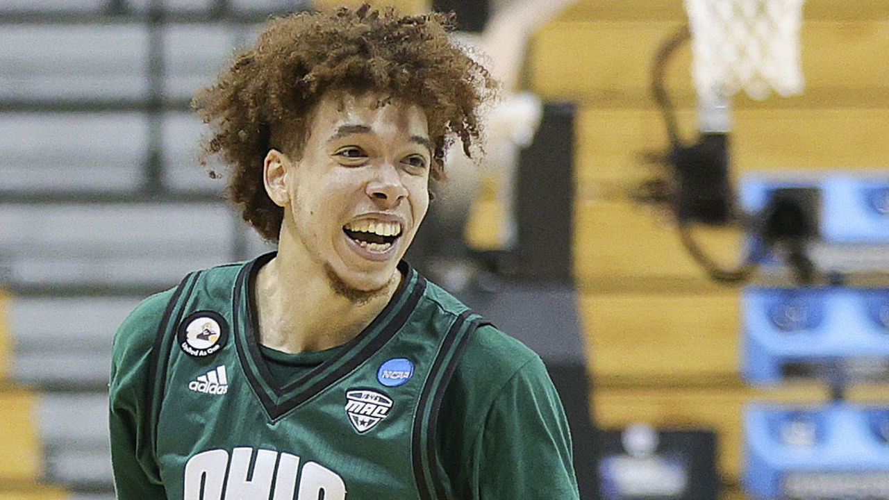 BLOOMINGTON, INDIANA - MARCH 20: Ben Roderick #3 and Jason Preston #0 of the Ohio Bobcats react during the game against the Virginia Cavaliers in the first round of the 2021 NCAA Men's Basketball Tournament at Assembly Hall on March 20, 2021 in Bloomington, Indiana.