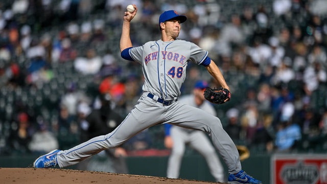 DENVER, CO - APRIL 17: New York Mets starting pitcher Jacob deGrom (48) pitches against the Colorado Rockies during a game one of a doubleheader between the Colorado Rockies and the New York Mets at Coors Field in Denver, Colorado on April 17, 2021.