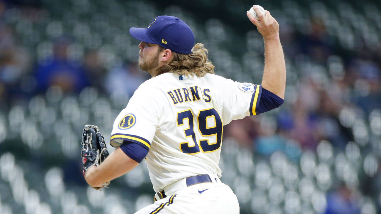 MILWAUKEE, WISCONSIN - APRIL 26: Corbin Burnes #39 of the Milwaukee Brewers throws a pitch in the first inning against the Miami Marlins at American Family Field on April 26, 2021 in Milwaukee, Wisconsin.