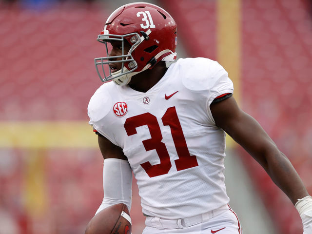 FAYETTEVILLE, AR - DECEMBER 12: Will Anderson Jr. of the Alabama Crimson Tide against the Arkansas Razorbacks at Razorback Stadium on December 12, 2020 in Fayetteville, Arkansas.